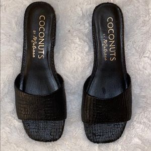 Matisse black slides